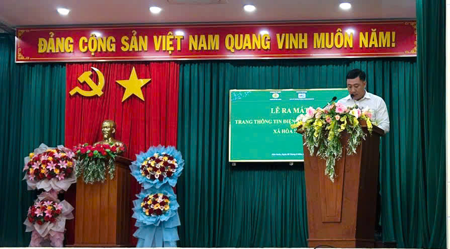 Xã Hòa Xuân ra mắt Trang thông tin điện tử, Cổng Zalo OA và tập huấn ứng dụng AI trong công tác hành chính công 1